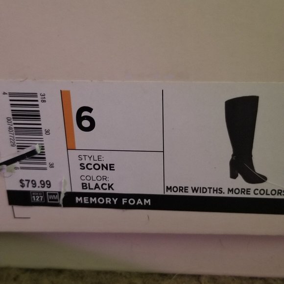 Lauren Conrad Knee high black boots - Picture 3 of 5